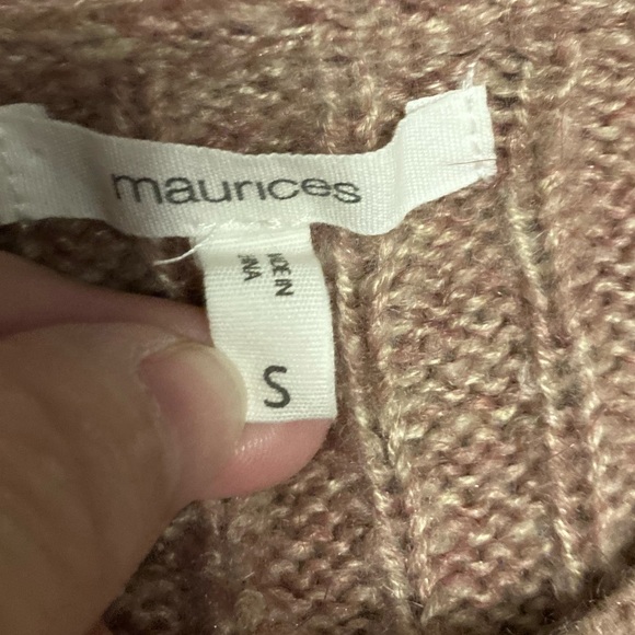 👚(bundle 4 items w/👚for $16) Dusty rose sweater - Picture 8 of 9